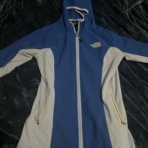 The North Face Women's Blue and Light Gray Ski Jacket